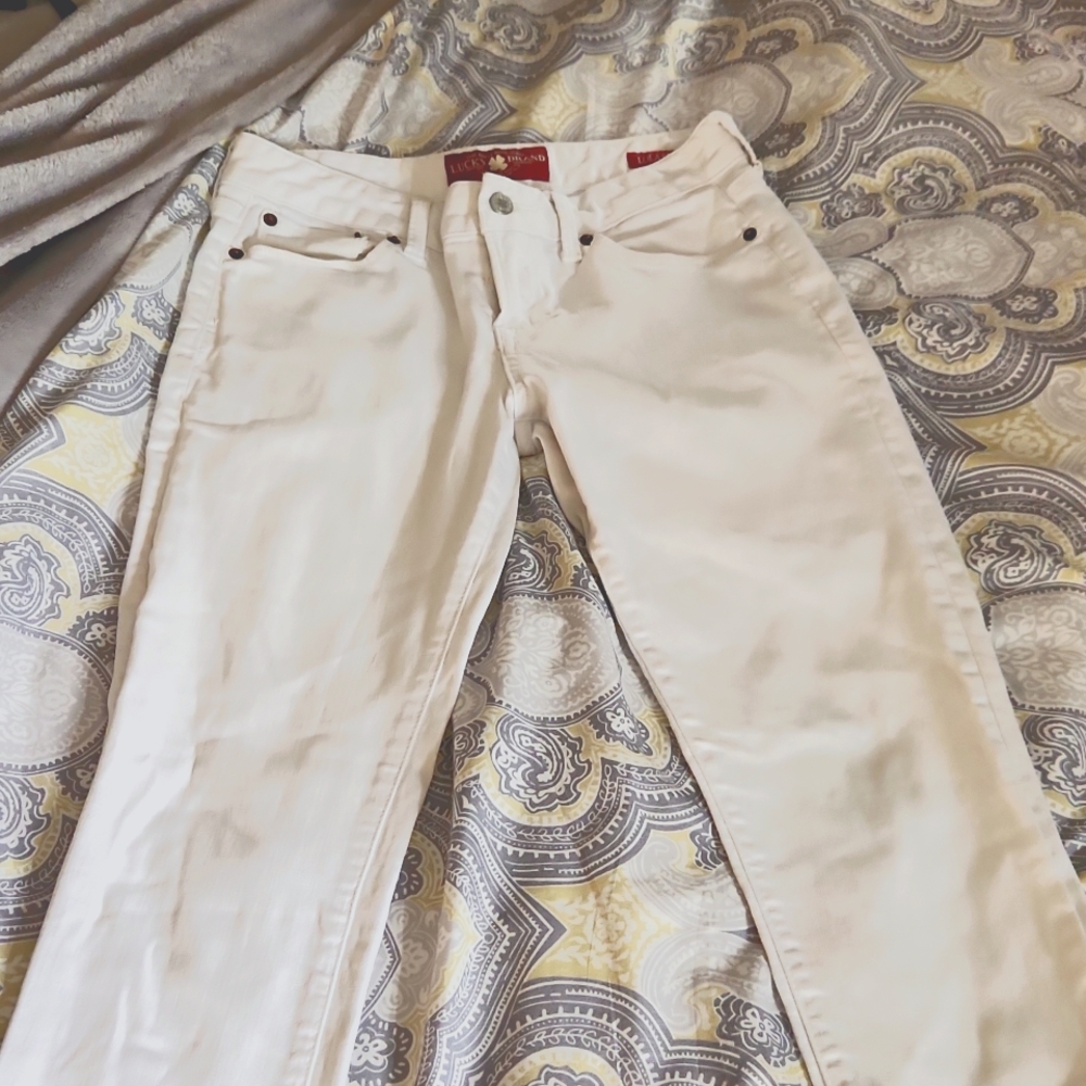 Lucky jeans
